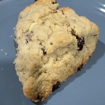 Airship Coffee - Cranberry scone - Coffee & Tea Near Me - Bentonville, Arkansas Airship Coffee - Cranberry scone - Coffee & Tea Near Me - Bentonville, Arkansas