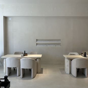Chi Studio - Nail Salons Near Me - Los Angeles, California