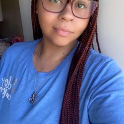 TouchedByT - Small knotless braids by touchedbyT