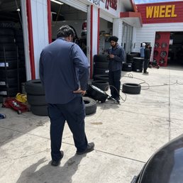 Tire shop Tire shop
