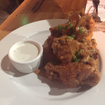 Simmzy's Restaurant Long Beach - Wings - Gastropubs Near Me - Long Beach, California Simmzy's Restaurant Long Beach - Wings - Gastropubs Near Me - Long Beach, California