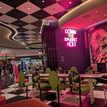 The Cosmopolitan - Hotels Near Me - Las Vegas, Nevada The Cosmopolitan - Hotels Near Me - Las Vegas, Nevada