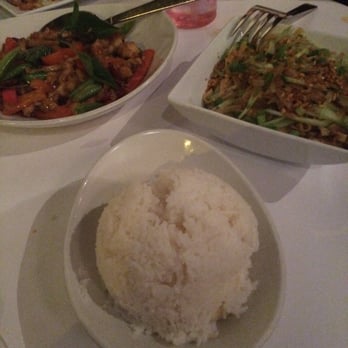 Rangoon Ruby - Mains order of garlic noodles, lemongrass chicken and side of jasmine rice. - Asian Fusion Near Me - Palo Alto, California Rangoon Ruby - Mains order of garlic noodles, lemongrass chicken and side of jasmine rice. - Asian Fusion Near Me - Palo Alto, California