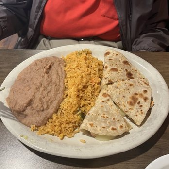 Los Primos Mexican Grill - Charles quesadilla plate - Mexican Near Me - Houston, Texas