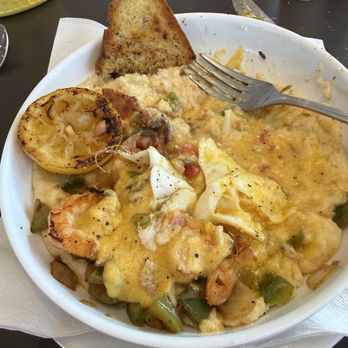 Eggs Up Grill - Shrimp, smoked sausage and grits. - Breakfast & Brunch Near Me - Dallas, Texas