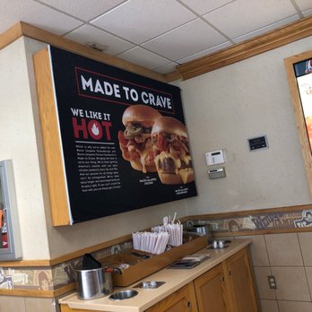 Wendy's - Fast Food Near Me - Ann Arbor, Michigan