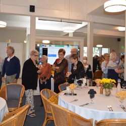 Marin Yacht Club - Plenty of room to discuss old memories