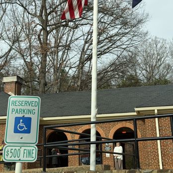 Charlottesville Safety Rest Area West - Rest Stops Near Me - Charlottesville, Virginia