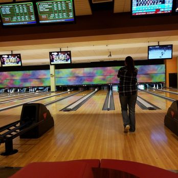 Celebrity Lanes - Bowling Near Me - Centennial, Colorado
