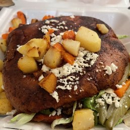 Carne Asada Pambazo