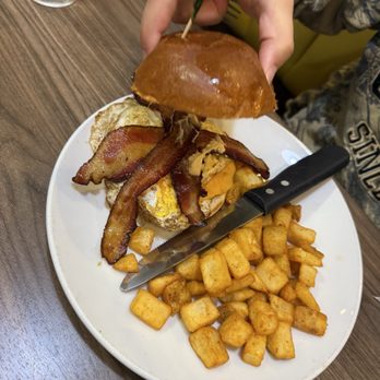 Sunny Street Cafe - Big Breakfast Sandwich - Breakfast & Brunch Near Me Sunny Street Cafe - Big Breakfast Sandwich - Breakfast & Brunch Near Me