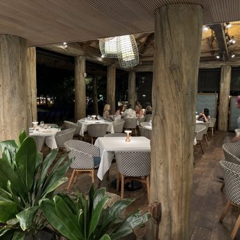 Ama Ama Restaurant - Dining room at Ama Ama - New American Near Me - Kapolei, Hawaii Ama Ama Restaurant - Dining room at Ama Ama - New American Near Me - Kapolei, Hawaii