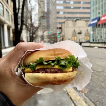 Shake Shack River North - ShackBurger - Burgers Near Me - Chicago, Illinois Shake Shack River North - ShackBurger - Burgers Near Me - Chicago, Illinois