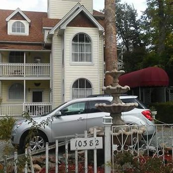 The Palm Hotel - Fall 2016 romantic get away - Bed & Breakfast Near Me - Jamestown, California The Palm Hotel - Fall 2016 romantic get away - Bed & Breakfast Near Me - Jamestown, California