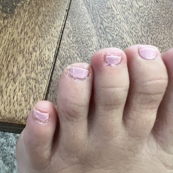 iPolish - Sloppy polish and cuticles after visit - Nail Salons Near Me - San Diego, California
