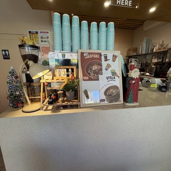 Full Up Cafe - Coffee & Tea Near Me - New York, New York