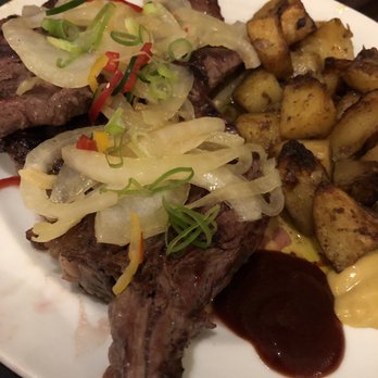 Tasca Caseira - Steak & sautéed onions with side option of roast potatoes. - Tapas Bars Near Me - Porto, 13