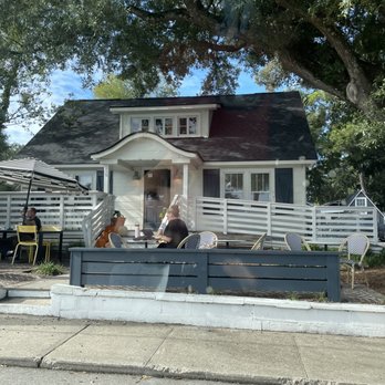Vintage Coffee Cafe - From the road - Coffee & Tea Near Me - Mount Pleasant, South Carolina Vintage Coffee Cafe - From the road - Coffee & Tea Near Me - Mount Pleasant, South Carolina