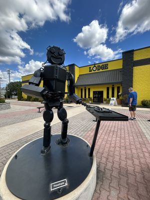 Lodge Factory Store by null