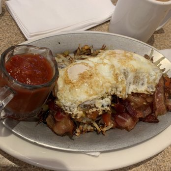 Thunderbird Restaurant - Santa Fe Skillet - American Near Me - Mt. Carmel Junction, Utah