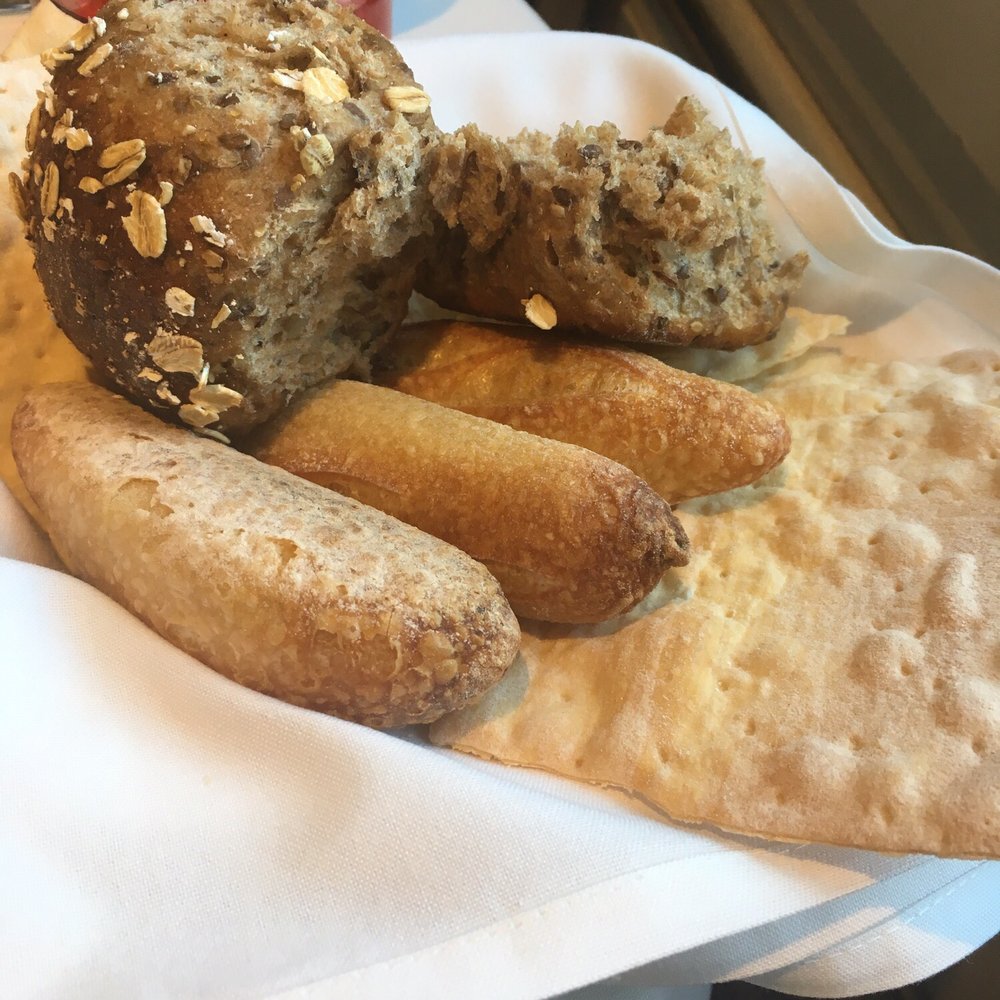 BG Restaurant - Warm bread - New American Near Me - New York, New York BG Restaurant - Warm bread - New American Near Me - New York, New York