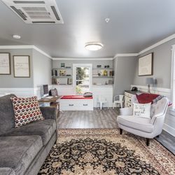 Inn On the Greenway