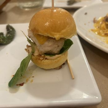 Sukaldea Atotxa - mini chicken burger - Basque Near Me - Madrid, M
