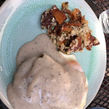 Garden Cafe - Cowboy Benedict - Breakfast & Brunch Near Me - Dallas, Texas