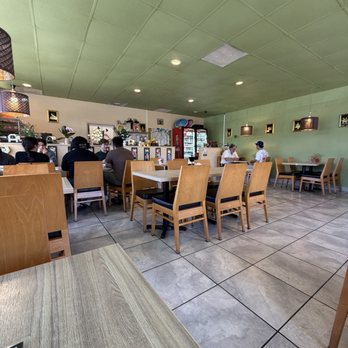 Mai Thai Kitchen - Inside Dining Area - Thai Near Me - Newbury Park, California Mai Thai Kitchen - Inside Dining Area - Thai Near Me - Newbury Park, California