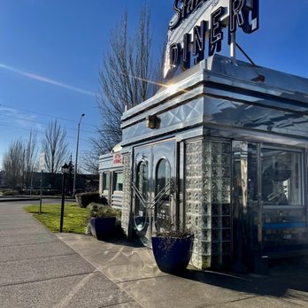 Stardust Diner - American Near Me - Vancouver, Washington Stardust Diner - American Near Me - Vancouver, Washington