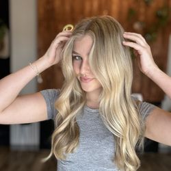 Bloom Salon