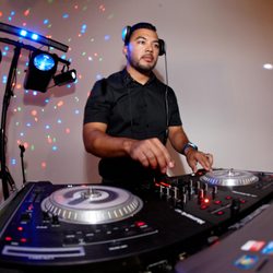Discosapien DJs