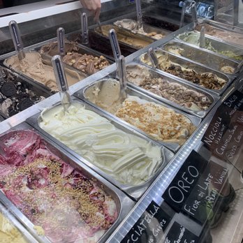 Old Bridge - Flavors (chocolate et al) - Ice Cream & Frozen Yogurt Near Me - Rome, RM