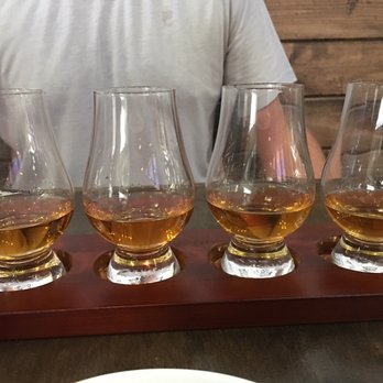 Bookmakers Burgers Bourbon Brews - Mike High Bourbon/Whiskey Flight!! Tin Cup was my fav!! - Burgers Near Me - Aurora, Colorado Bookmakers Burgers Bourbon Brews - Mike High Bourbon/Whiskey Flight!! Tin Cup was my fav!! - Burgers Near Me - Aurora, Colorado