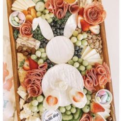 Crave & Graze Charcuterie - Charcuterie for all occasions!