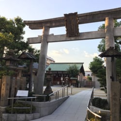 玉造稲荷神社 - Updated May 2026 - 56 Photos - 中央区玉造2-3-8