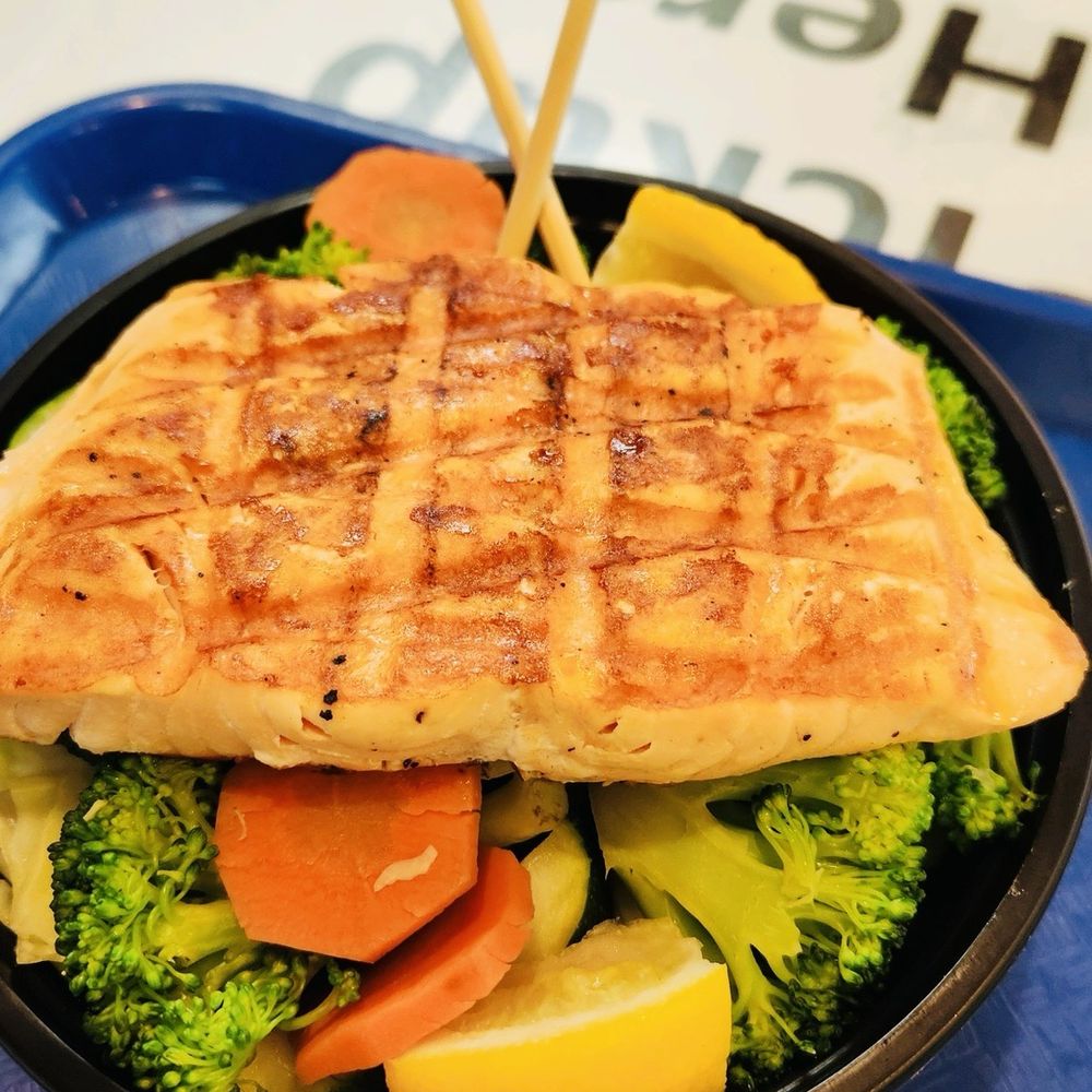 Salmon Teriyaki Bowl Salmon Teriyaki Bowl