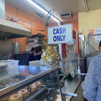 Sunrise Donuts - a cash only sign in a donut shop - Donuts Near Me - Hayward, California Sunrise Donuts - a cash only sign in a donut shop - Donuts Near Me - Hayward, California