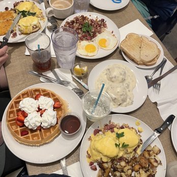 Mama Kat's - American Near Me - San Marcos, California Mama Kat's - American Near Me - San Marcos, California