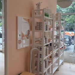 Sweet Peach Wax & Sugaring Studio