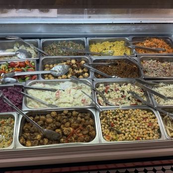 Aux P'tits Oignons - Salad and veg items. - Delicatessen Near Me - Lévis, Quebec Aux P'tits Oignons - Salad and veg items. - Delicatessen Near Me - Lévis, Quebec