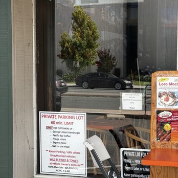 George's Giant Hamburger - Parking rules - Hot Dogs Near Me - Walnut Creek, California George's Giant Hamburger - Parking rules - Hot Dogs Near Me - Walnut Creek, California