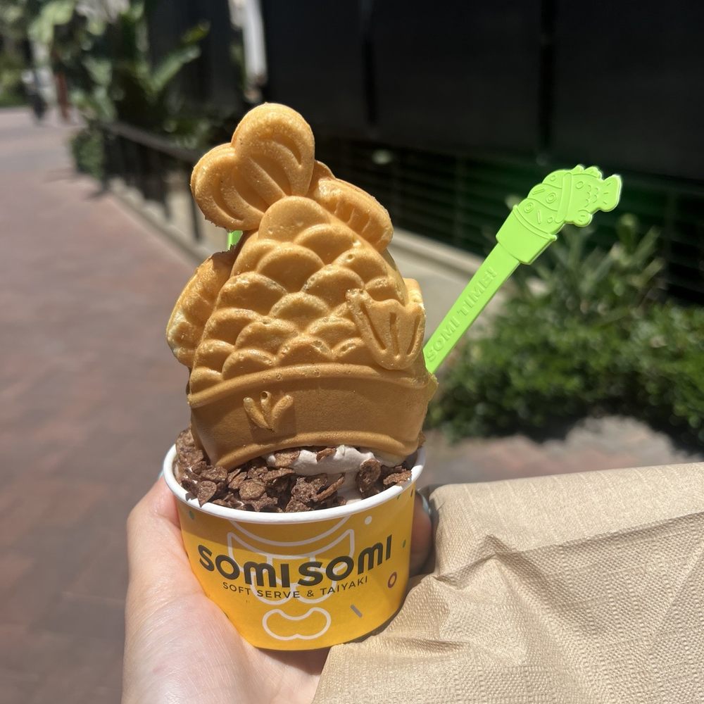 Somisomi - Ice Cream & Frozen Yogurt Near Me - Irvine, California Somisomi - Ice Cream & Frozen Yogurt Near Me - Irvine, California