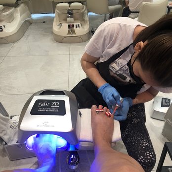 Ombre Nails Lounge - Nail Salons Near Me - Folsom, California Ombre Nails Lounge - Nail Salons Near Me - Folsom, California