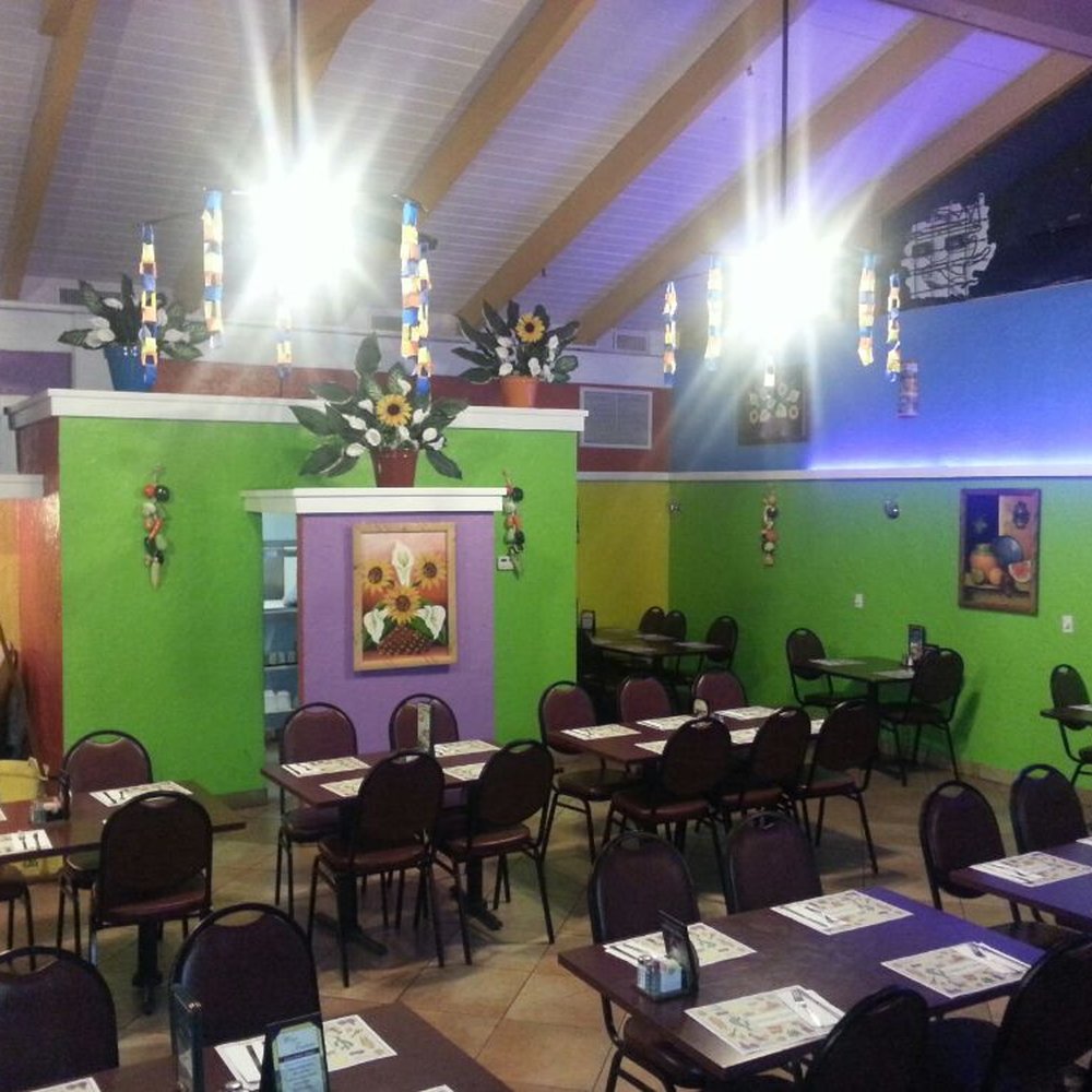 Casa Perez - Dinning room. - Mexican Near Me - Dewey, Arizona Casa Perez - Dinning room. - Mexican Near Me - Dewey, Arizona