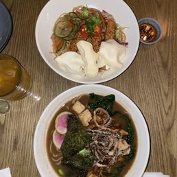 Ramen and mee goreng Ramen and mee goreng
