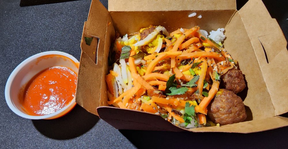 STREET KITCHEN BY BASIL BOX Updated September 2024 4841 Yonge St