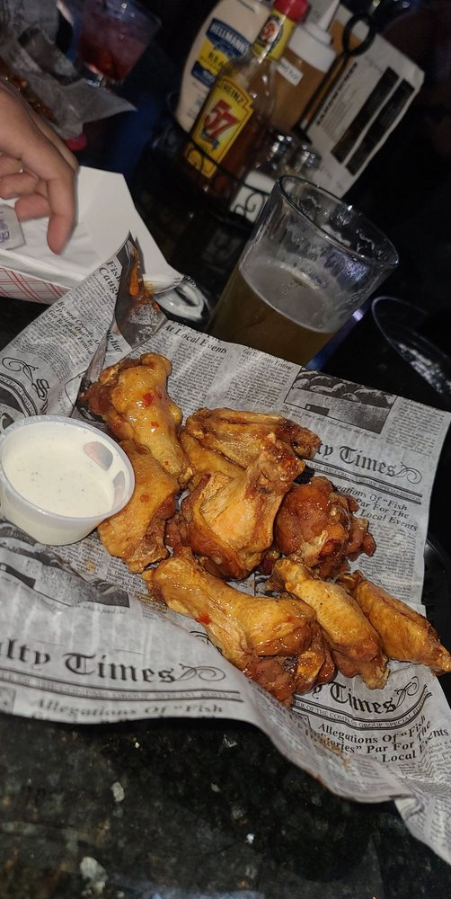 Wojo's Bar and Grill Image