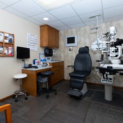 Family Eyecare Associates