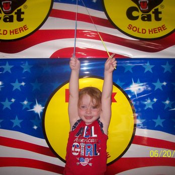 BJAM Fireworks - Henslley loves the 4th of July!!! - Fireworks Near Me - Readyville, Tennessee